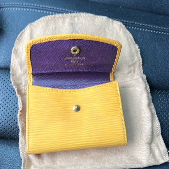 Louis Vuitton Rosalie Wallet - Picture 2 of 14